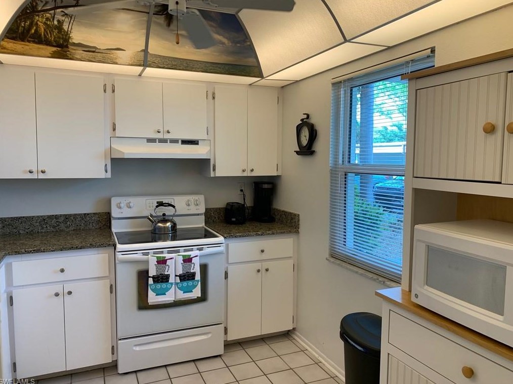 1740 Pine Valley Dr #102, Fort Myers, FL 33907