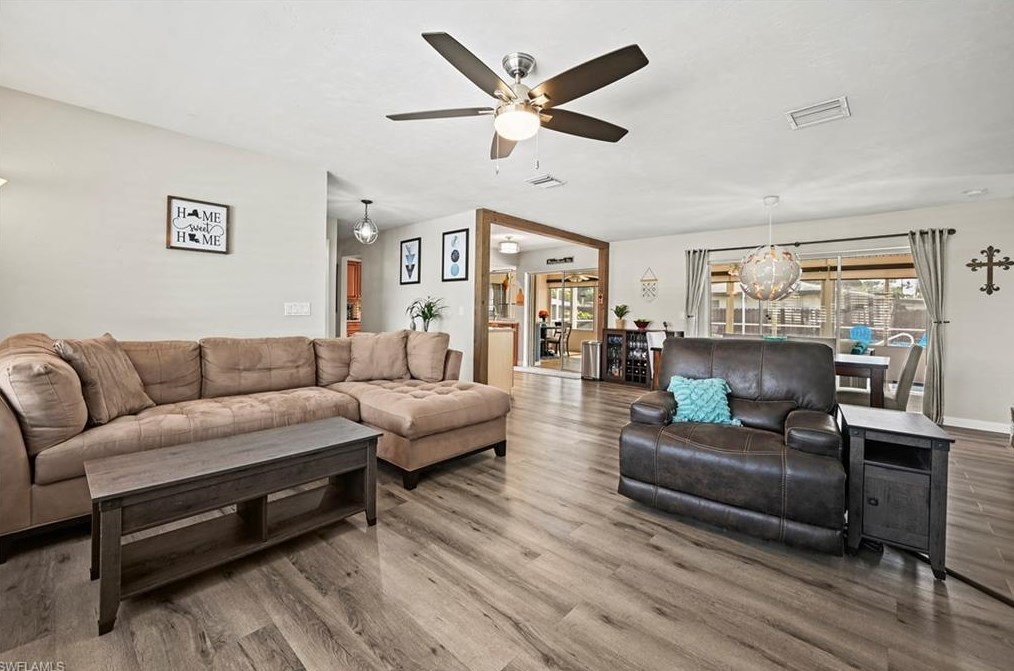 2372 Flora Ave, Fort Myers, FL 33907-4226