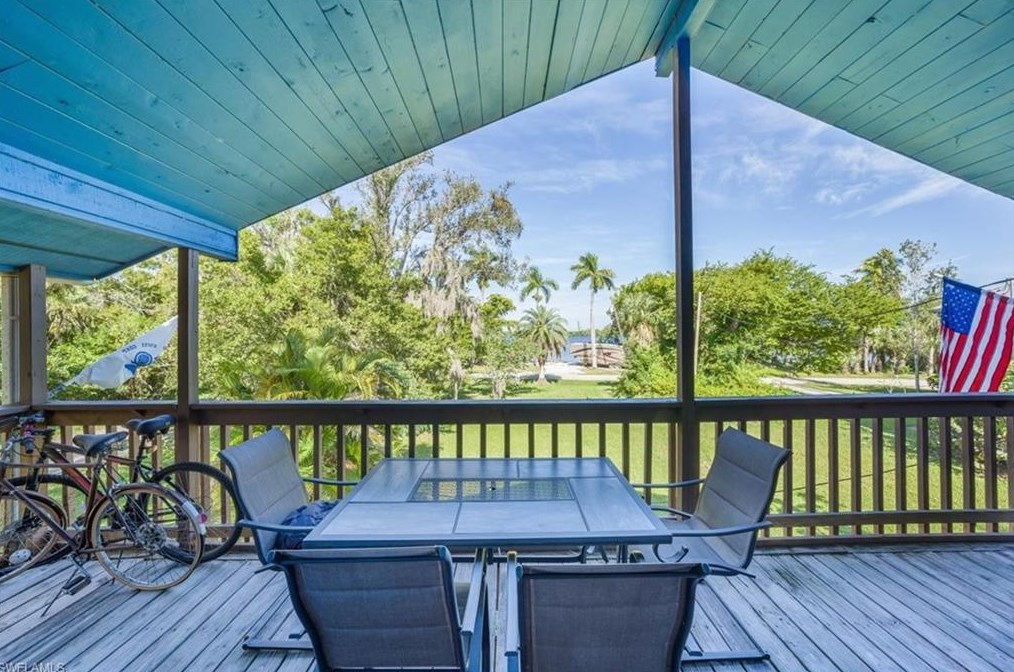 4840 Riverside Dr, Fort Myers, FL 33905-2553
