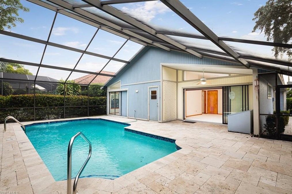 823 108th Ave N, Naples, FL 34108