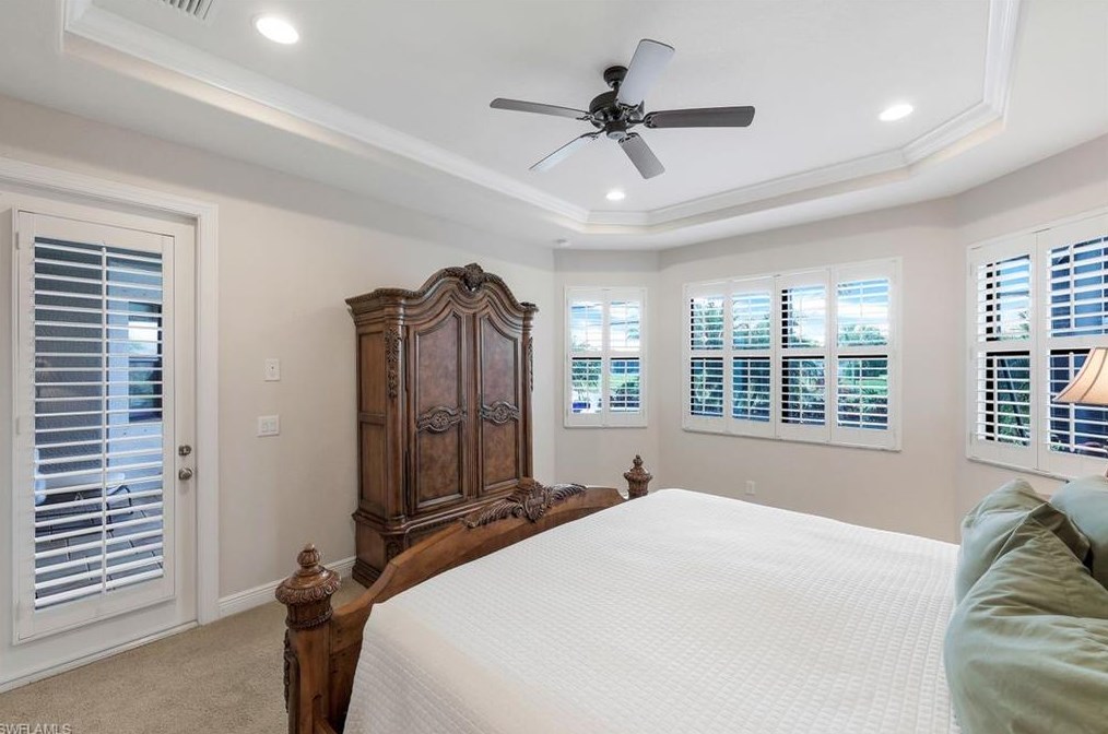 9973 Alhambra Ln, Bonita Springs FL  34135-0028 exterior