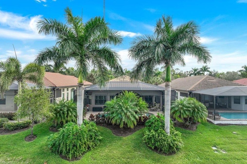 9973 Alhambra Ln, Bonita Springs FL  34135-0028 exterior