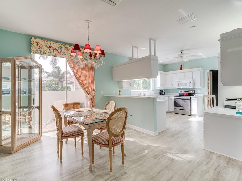 27114 Lost Lake Ln, Bonita Springs FL  34134-2634 exterior