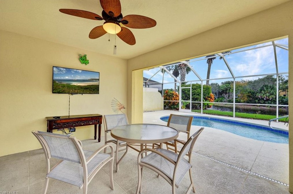 28249 Islet Trl, Bonita Springs, FL 34135-8510