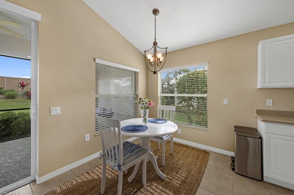 10041 Colonial Country Club Blvd, Fort Myers FL 33913-7018 exterior