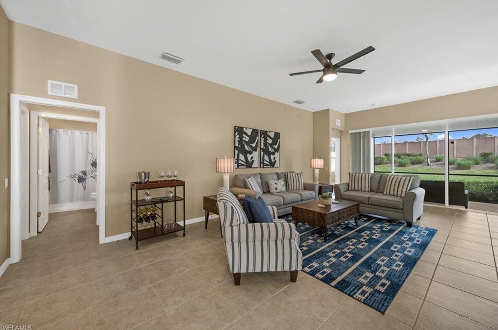 10041 Colonial Country Club Blvd, Fort Myers FL 33913-7018 exterior