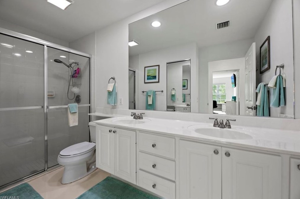 15387 Upwind Dr, Bonita Springs FL  34135-8588 exterior
