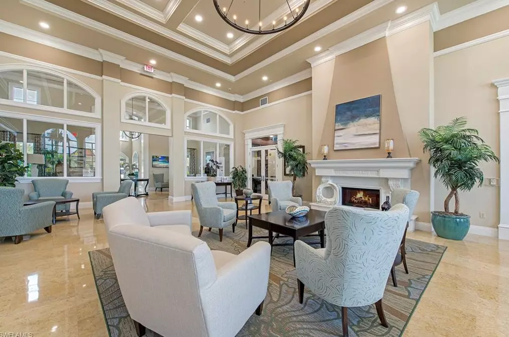 15387 Upwind Dr, Bonita Springs FL  34135-8588 exterior