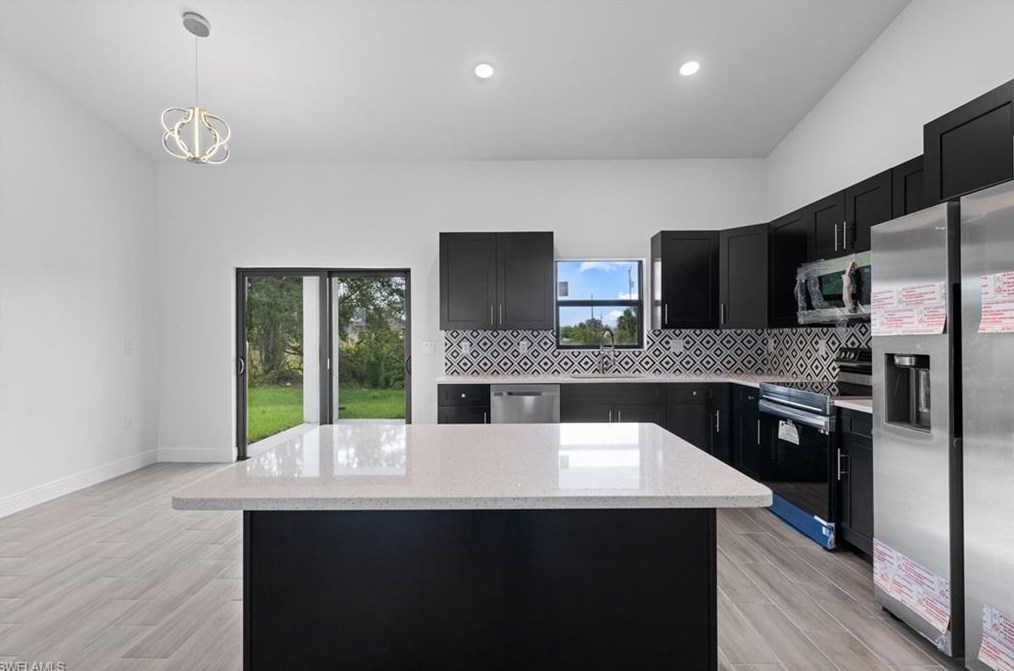 422 Progress Ave, Lehigh Acres FL 33974-0459 exterior