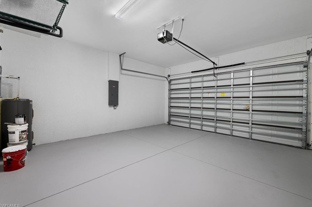 422 Progress Ave, Lehigh Acres FL 33974-0459 exterior