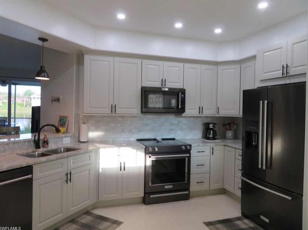 10116 Colonial Country Club Blvd, Fort Myers, FL 33913-6648