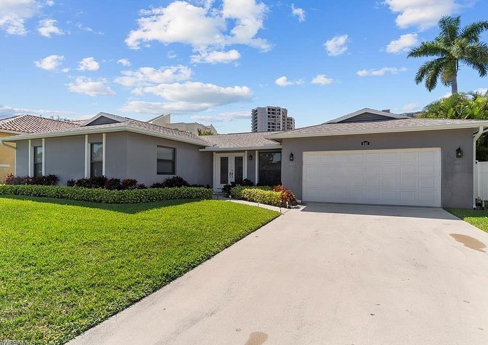 840 Seagrape Dr W, Marco Island, FL 34145