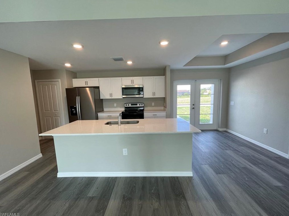 200 Nw 11th St, Cape Coral, FL 33909