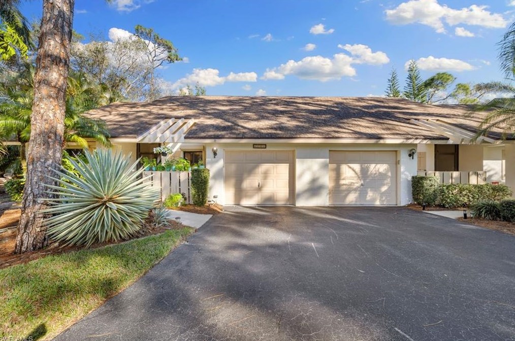 6050 Huntington Woods Drive #138-6, Naples, FL 34112