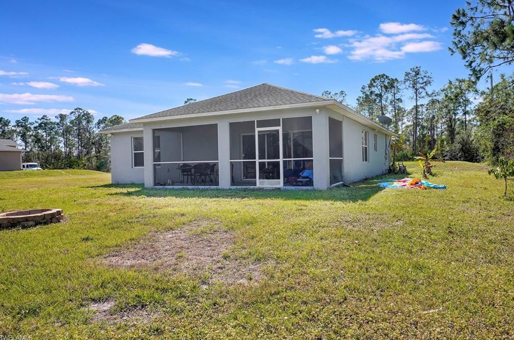 1565 Meadow Rd, Lehigh Acres FL  33976-4641 exterior