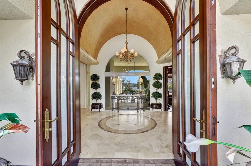 27751 Marina Pointe Dr, Bonita Springs, FL 34134-0762