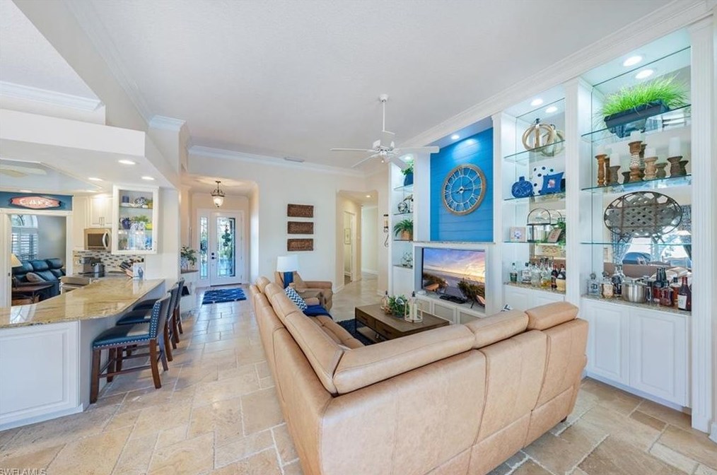 4401 Novato Ct, Naples, FL 34109