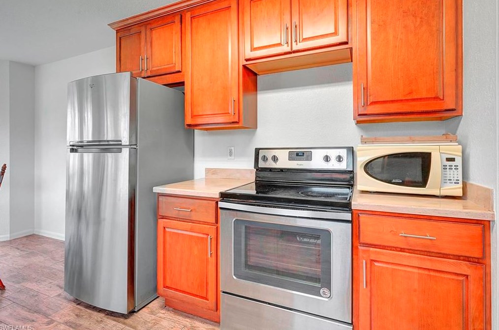 4114 16th St W, Lehigh Acres, FL 33971