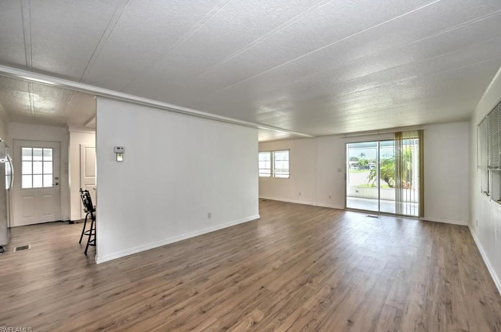 26135 Countess Ln, Bonita Springs FL  34135-6516 exterior