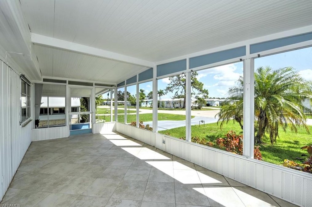 26135 Countess Ln, Bonita Springs FL  34135-6516 exterior