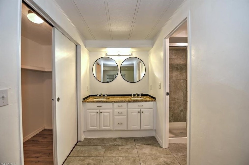 26135 Countess Ln, Bonita Springs FL  34135-6516 exterior