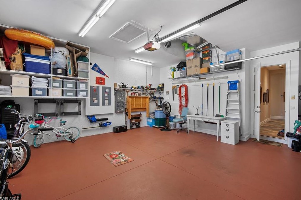 18141 Creekside View Dr, Fort Myers FL 33908-4752 exterior