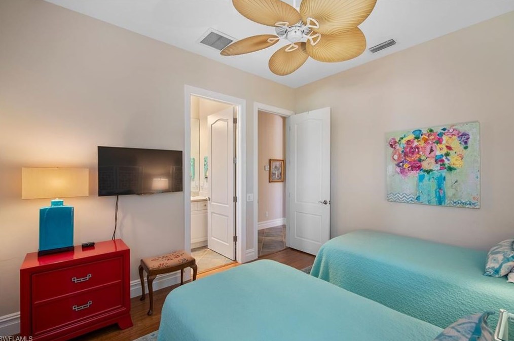 18141 Creekside View Dr, Fort Myers FL 33908-4752 exterior