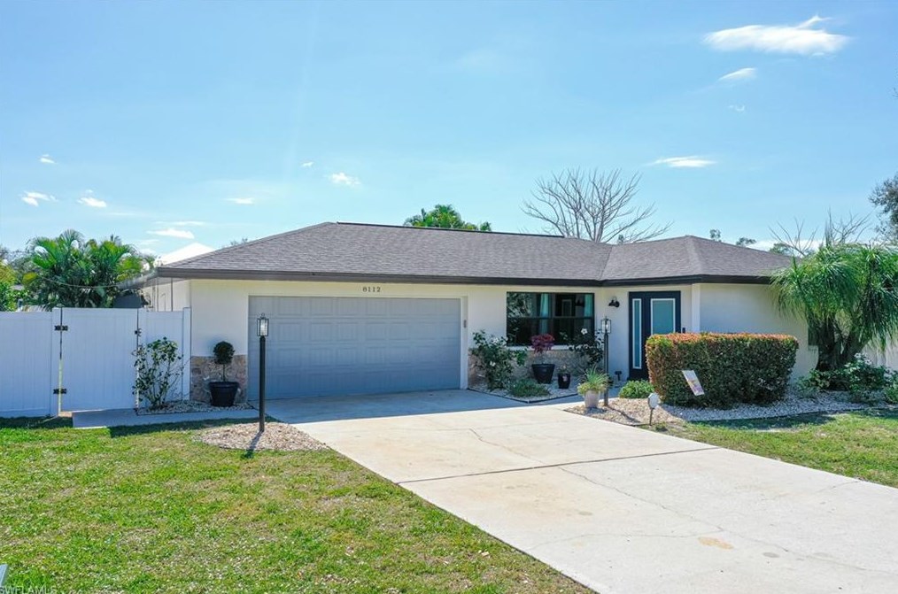 8112 San Carlos Blvd, Fort Myers, FL 33967-6194