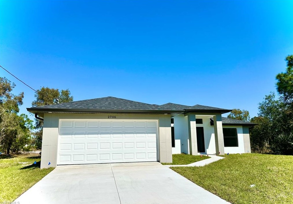 2706 35th St Sw, Lehigh Acres, FL 33976
