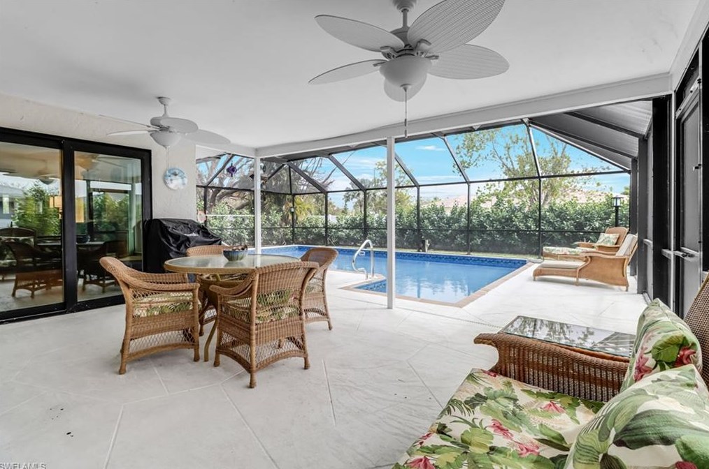 3874 Villmoor Ln, Fort Myers FL  33919-6951 exterior