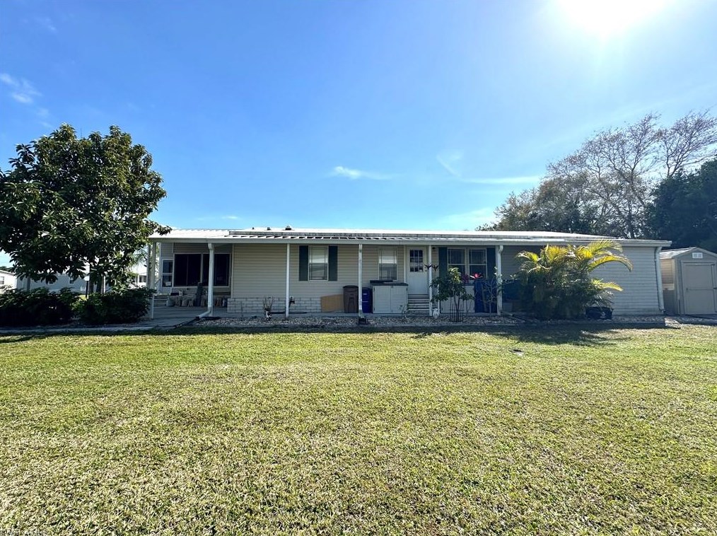 5396 Fiddleleaf Dr, Fort Myers, FL 33905