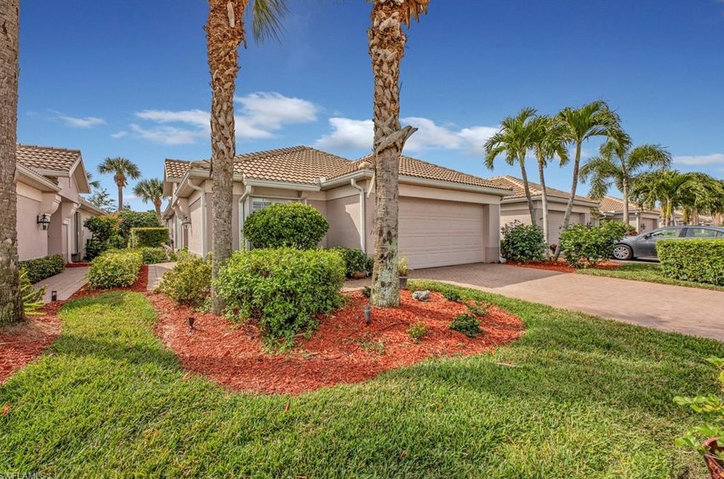 10030 Horse Creek Rd, Fort Myers, FL 33913-7073