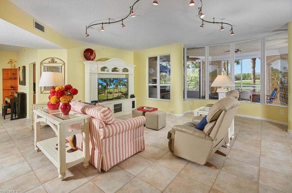 24330 Sandpiper Isle Way, Bonita Springs, FL 34134-0985