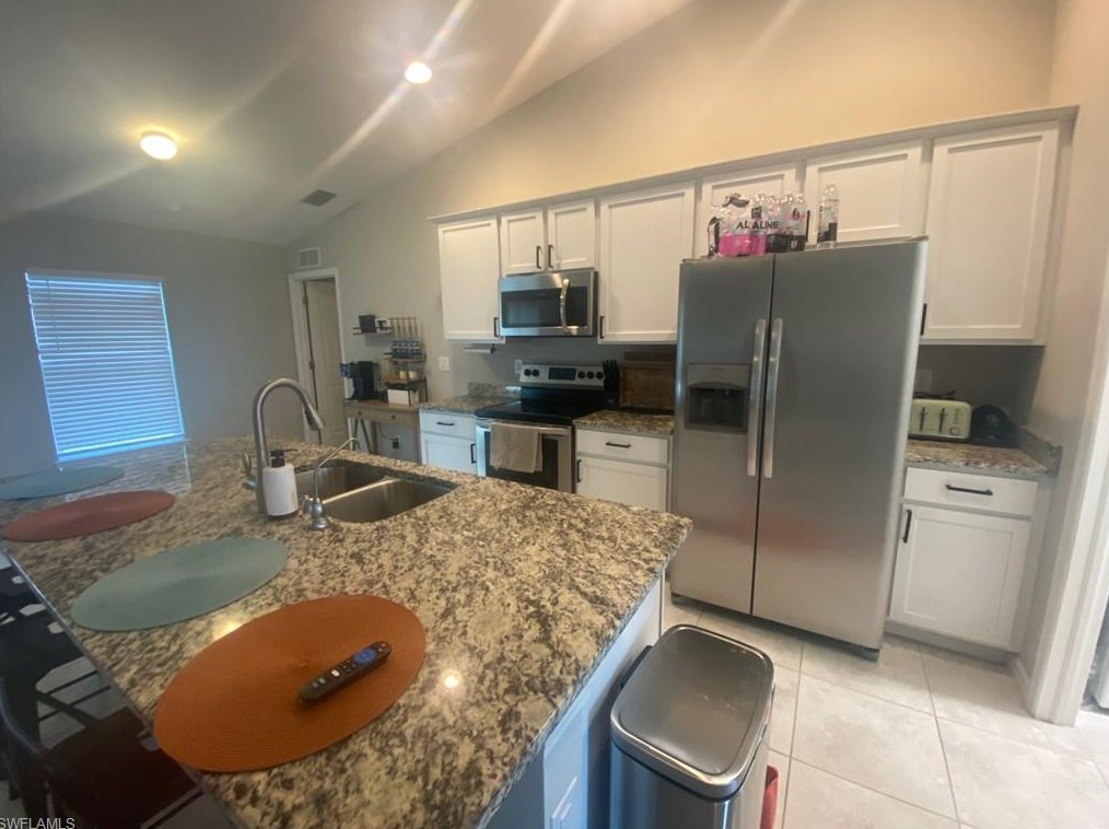 529 Nw 32nd St, Cape Coral, FL 33904