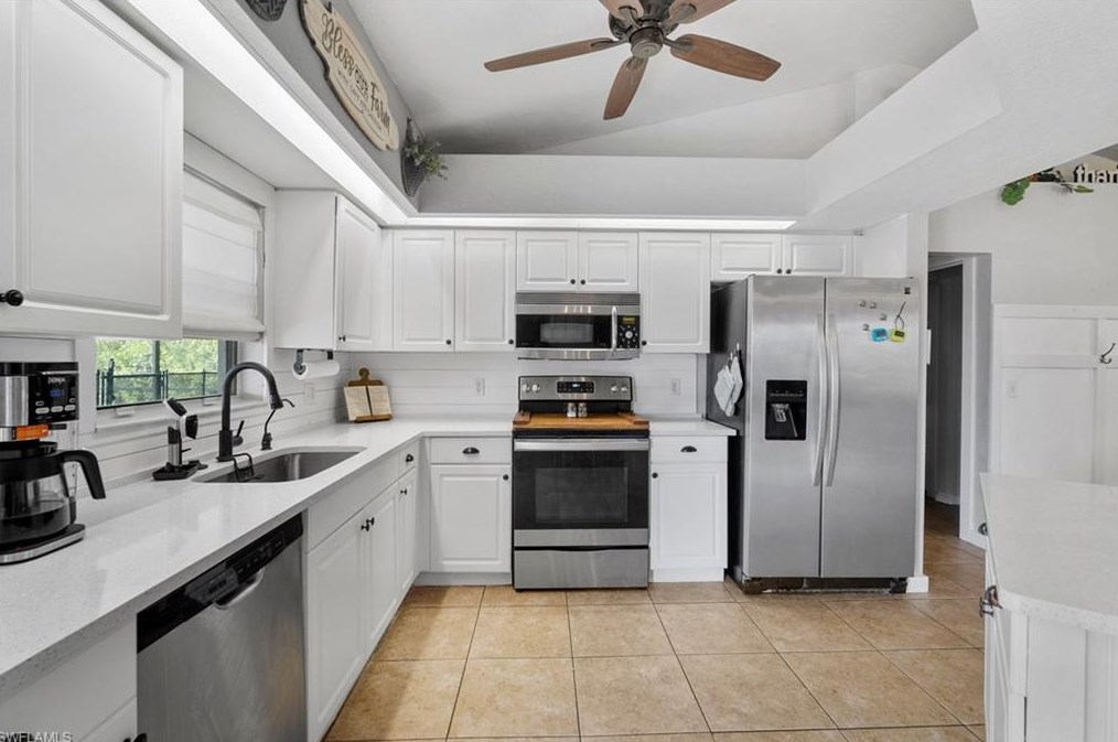 4013 16th St, Lehigh Acres FL  33976-3367 exterior