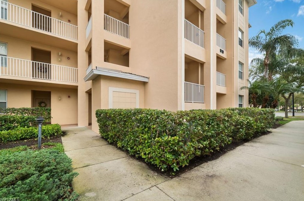 19750 Osprey Cove Blvd, Fort Myers, FL 33967-5699