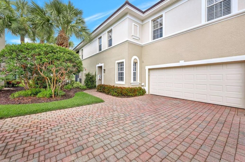 10085 Valiant Ct #101, Fort Myers, FL 33913