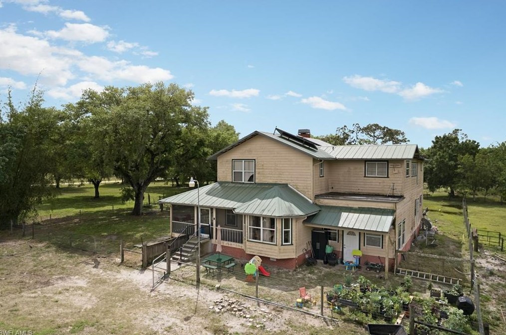 18130 Misty Morning Ln, Fort Myers, FL 33913