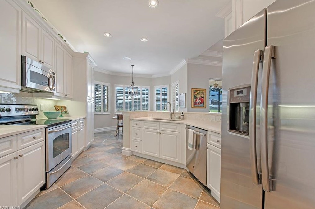 18141 Creekside View Dr, Fort Myers FL 33908-4752 exterior