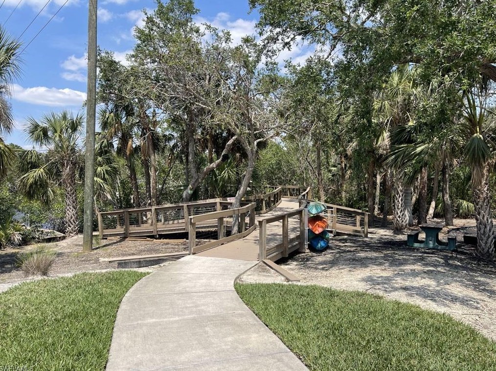 18141 Creekside View Dr, Fort Myers FL 33908-4752 exterior