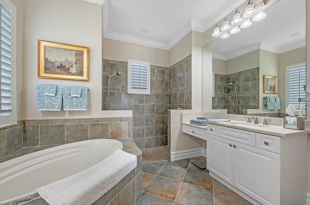 18141 Creekside View Dr, Fort Myers FL 33908-4752 exterior