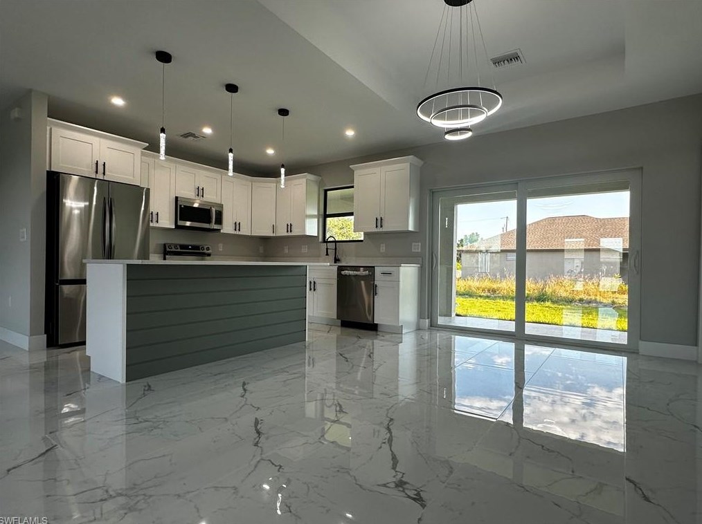 5039 Bristo St, Lehigh Acres FL 33971-6537 exterior