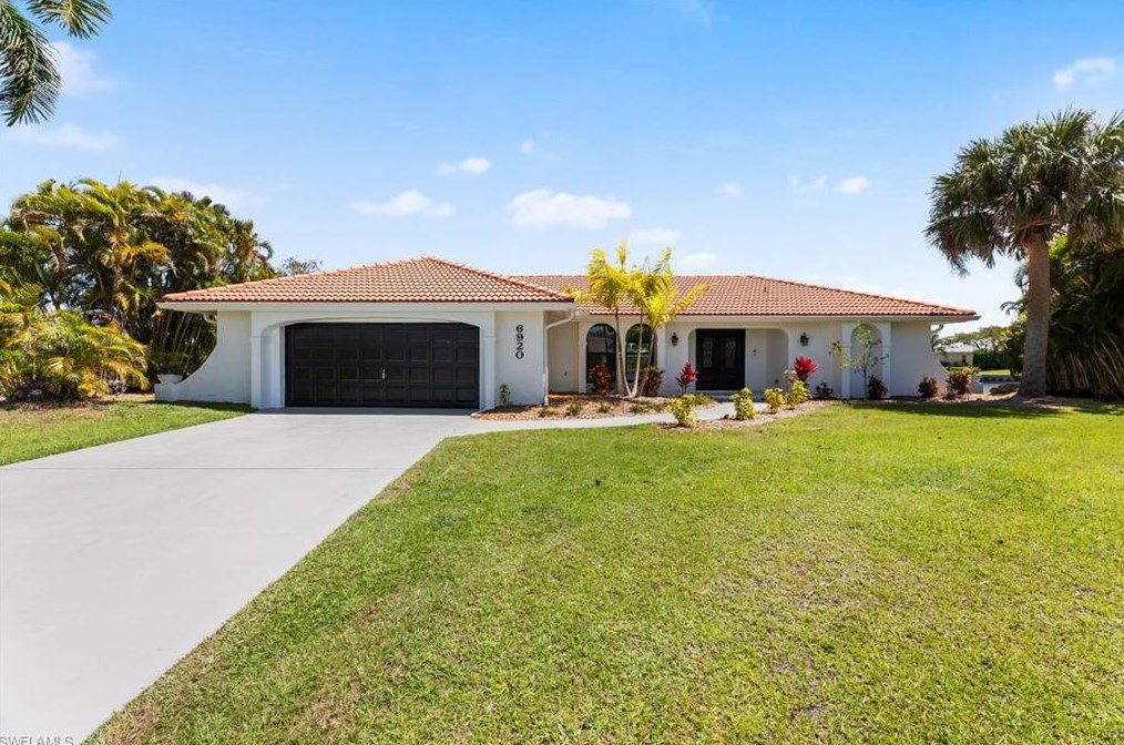 6920 Julie Ann Ct, Fort Myers, FL 33919-6128