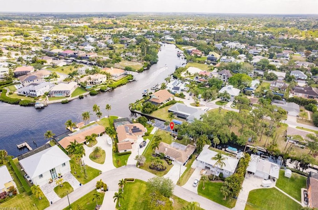 27228 Gasparilla Dr, Bonita Springs FL  34135-4310 exterior