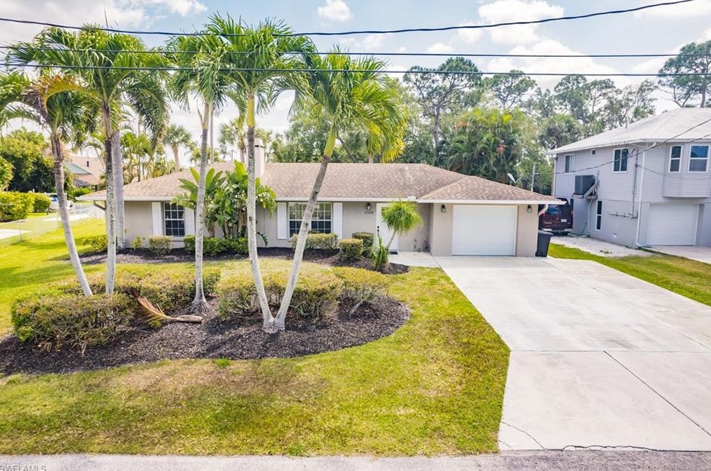 27228 Gasparilla Dr, Bonita Springs, FL 34135-4309