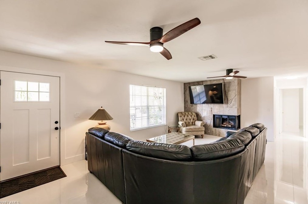 27228 Gasparilla Dr, Bonita Springs FL  34135-4310 exterior