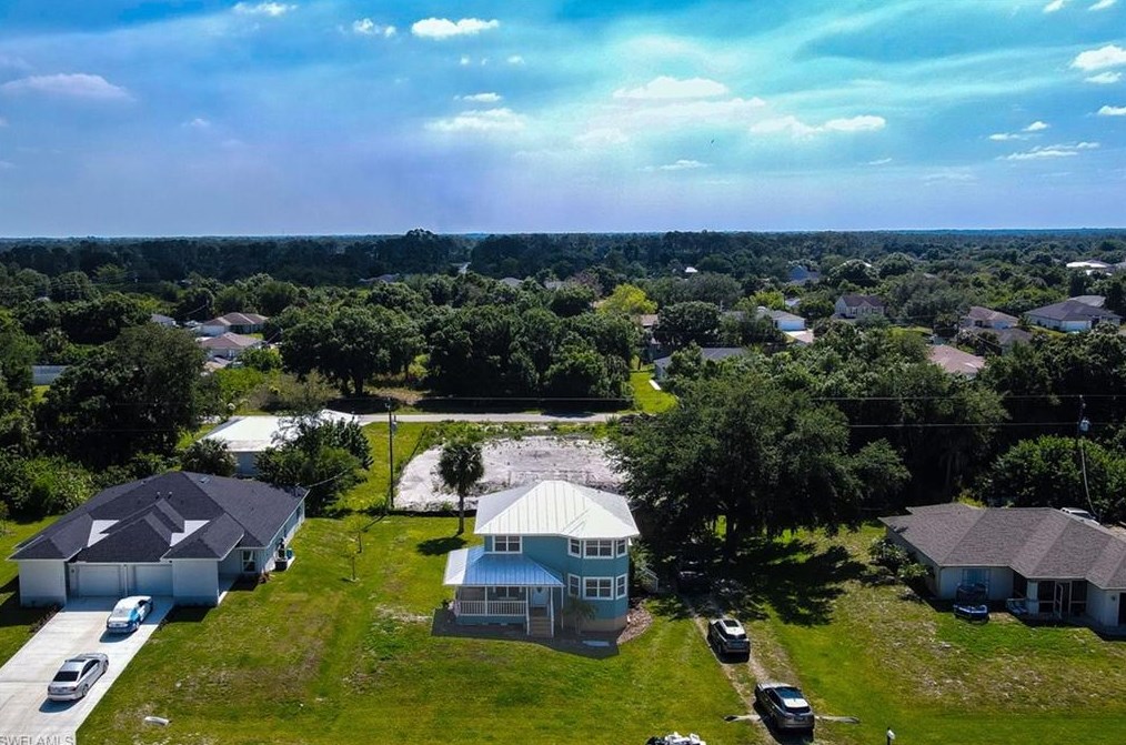 6070 Lacota Ave, Fort Myers, FL 33905-5727