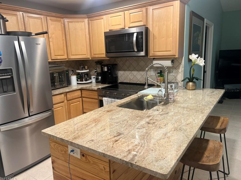 8328 Matanzas Rd, Fort Myers, FL 33967-3479
