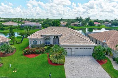 926 Tropical Bay Ct, Naples, FL 34120 - Photo 1