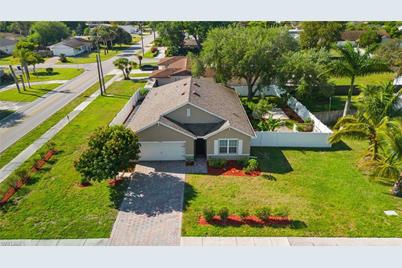 10980 Ragsdale St, Bonita Springs, FL 34135 - Photo 1